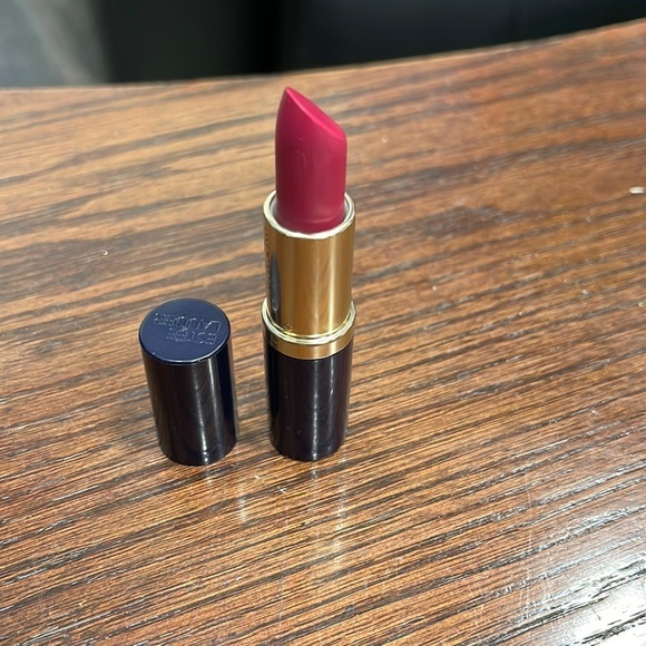 Estée Lauder  lip stick 220 - unattainable - Picture 1 of 4